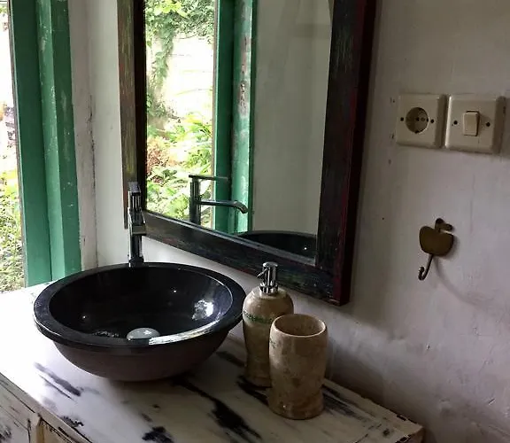 Kubu Monkey Guest house Seminyak (Bali)