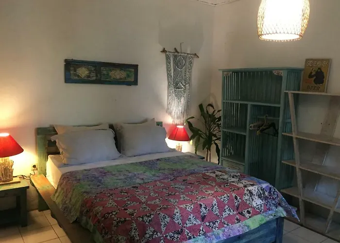 Kubu Monkey Guest house 2*